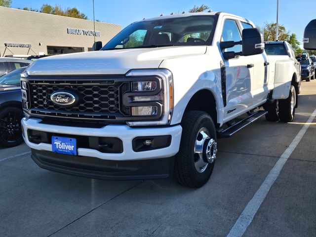 2026 Ford F-350 XL photo 2