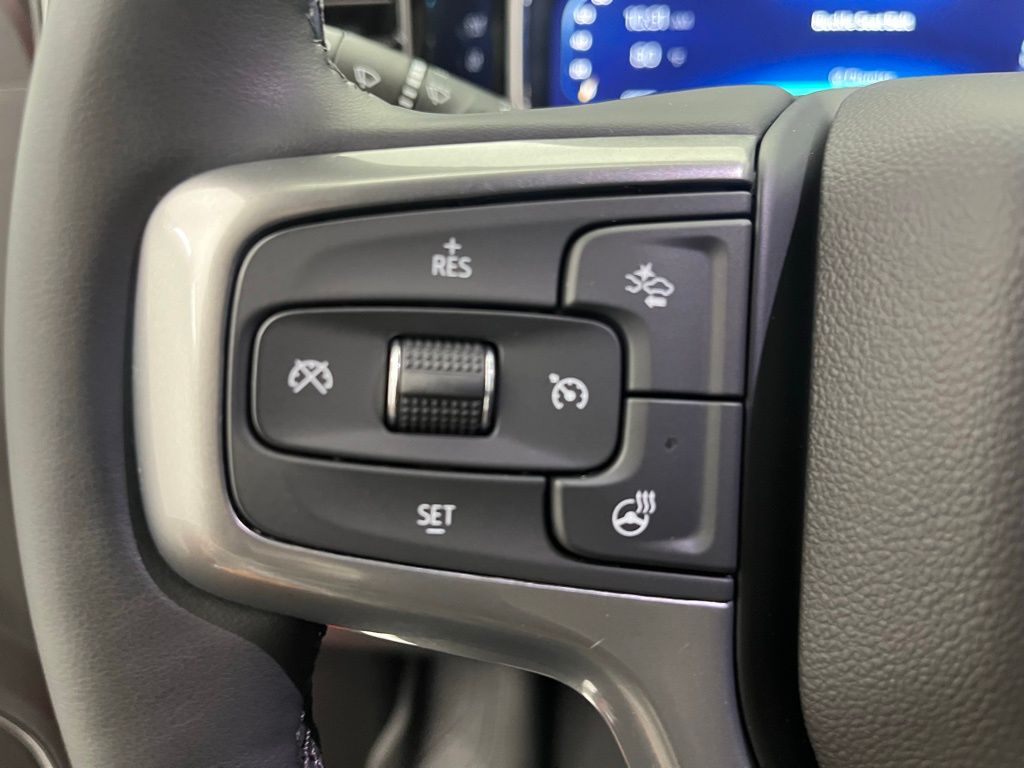 2023 Chevrolet Silverado 1500 RST photo 9