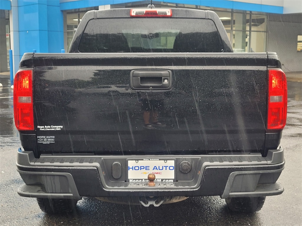 2019 Chevrolet Colorado LT photo 5