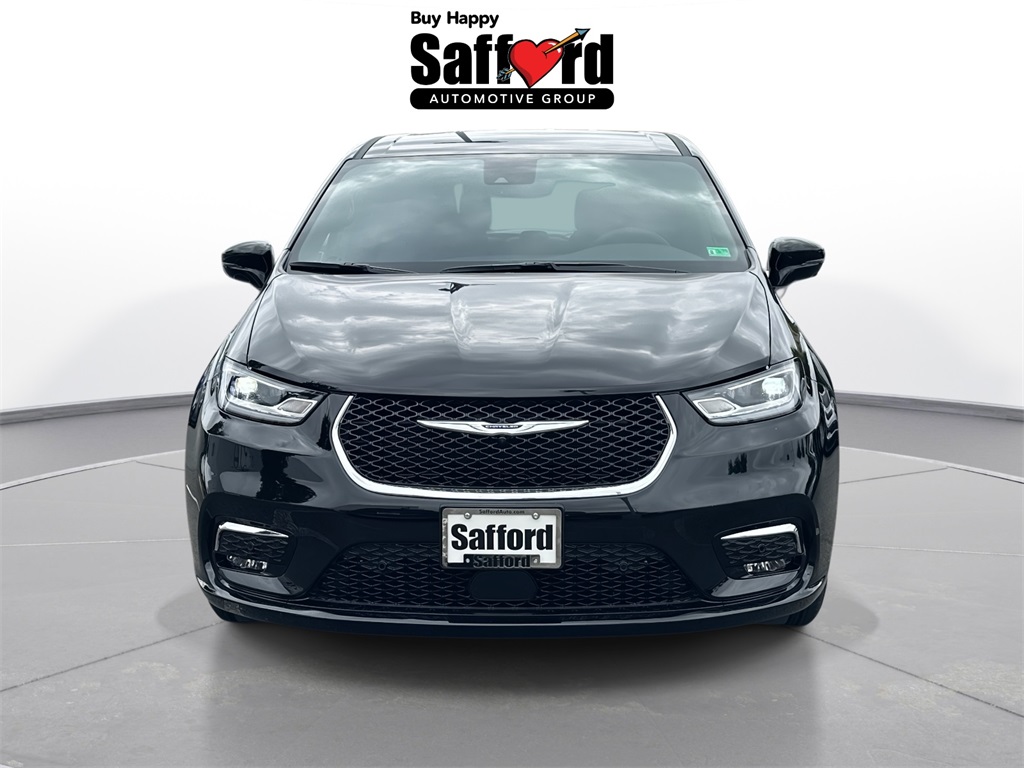 2025 Chrysler Pacifica photo 7