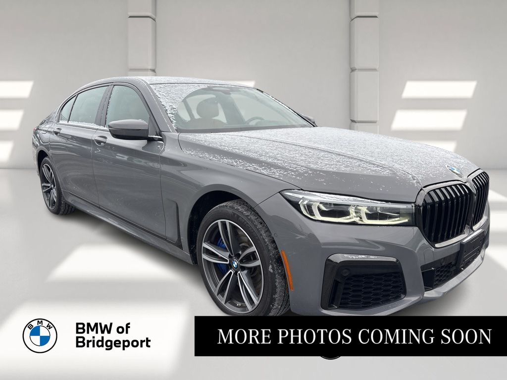 2022 BMW 7 Series 750i's photo