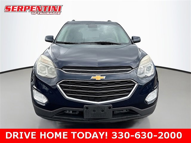2017 Chevrolet Equinox LT photo 2