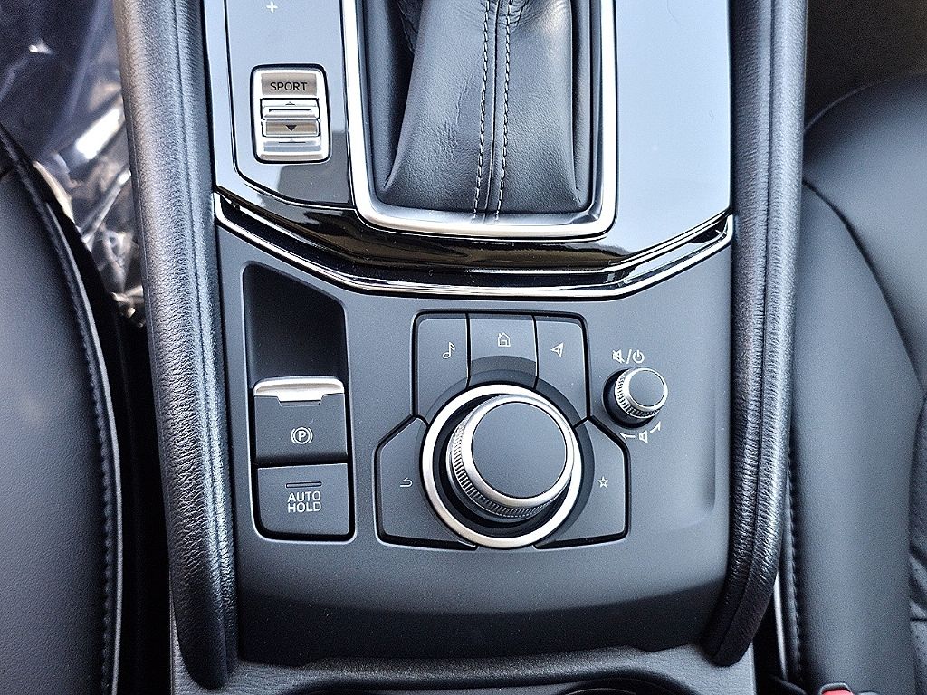 2025 Mazda CX-5 2.5 Select photo 25