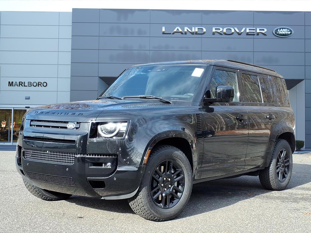 2026 Land Rover Defender X-Dynamic SE's photo