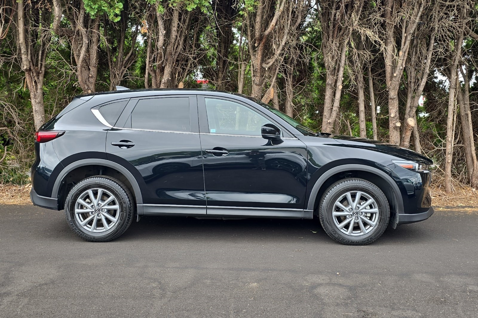 2022 Mazda CX-5 2.5 S Preferred photo 3