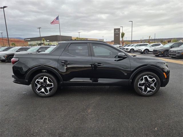 2024 Hyundai Santa Cruz Limited photo 3