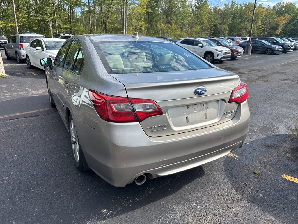 2017 Subaru Legacy 2.5i Premium photo 5