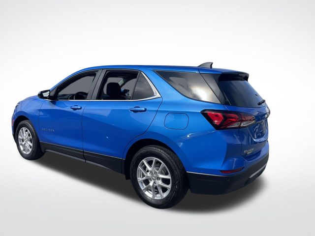 2024 Chevrolet Equinox LT photo 3