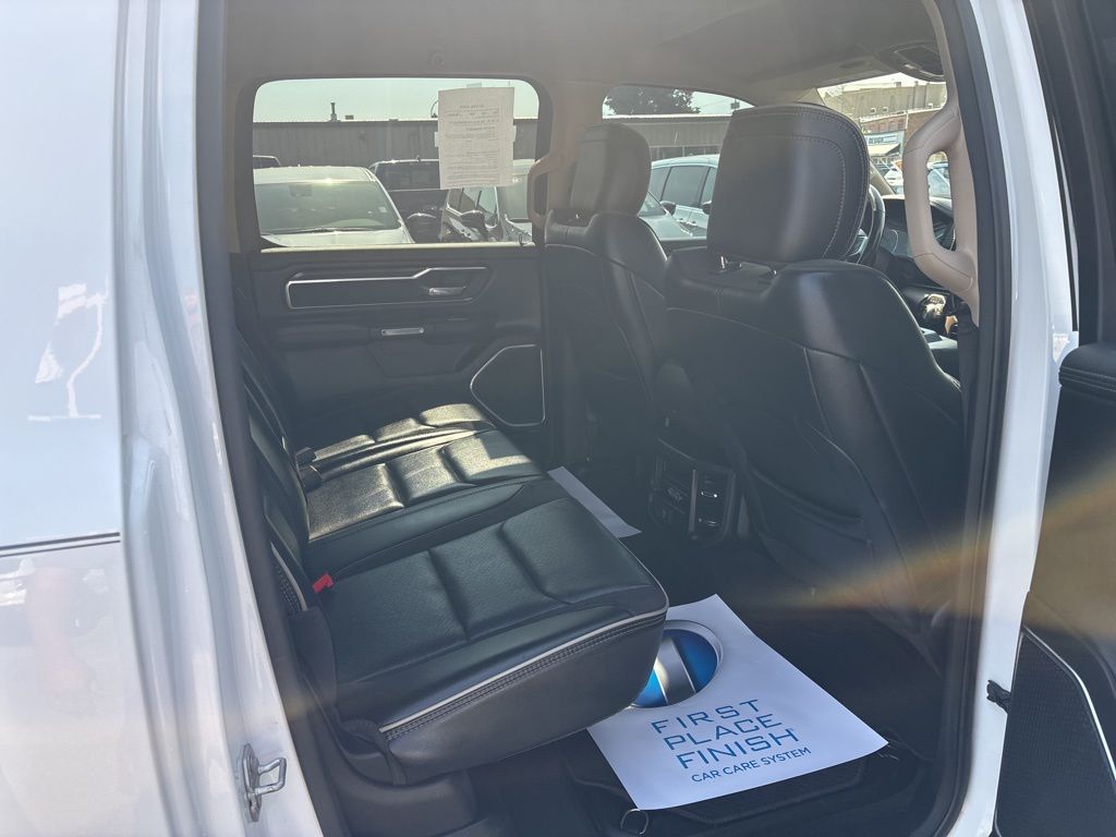 2020 Ram 1500 Laramie photo 30