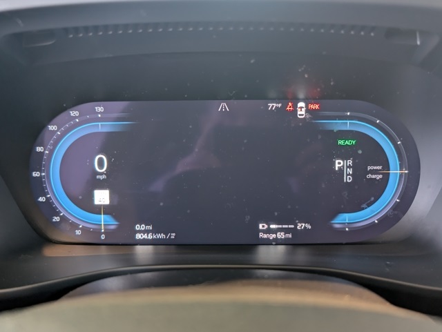 2023 Volvo XC40 Recharge Ultimate photo 18