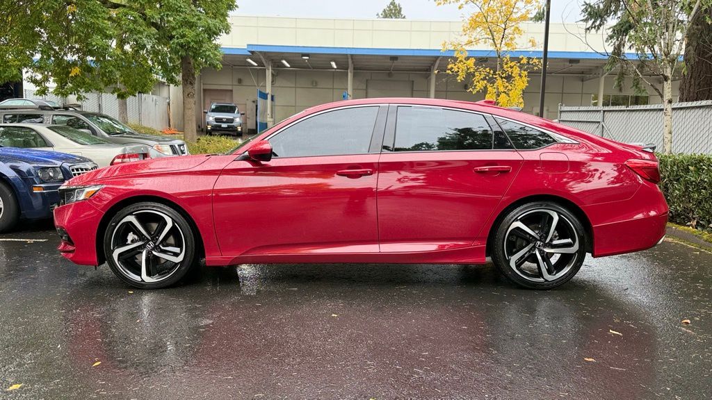 2019 Honda Accord Sport photo 3