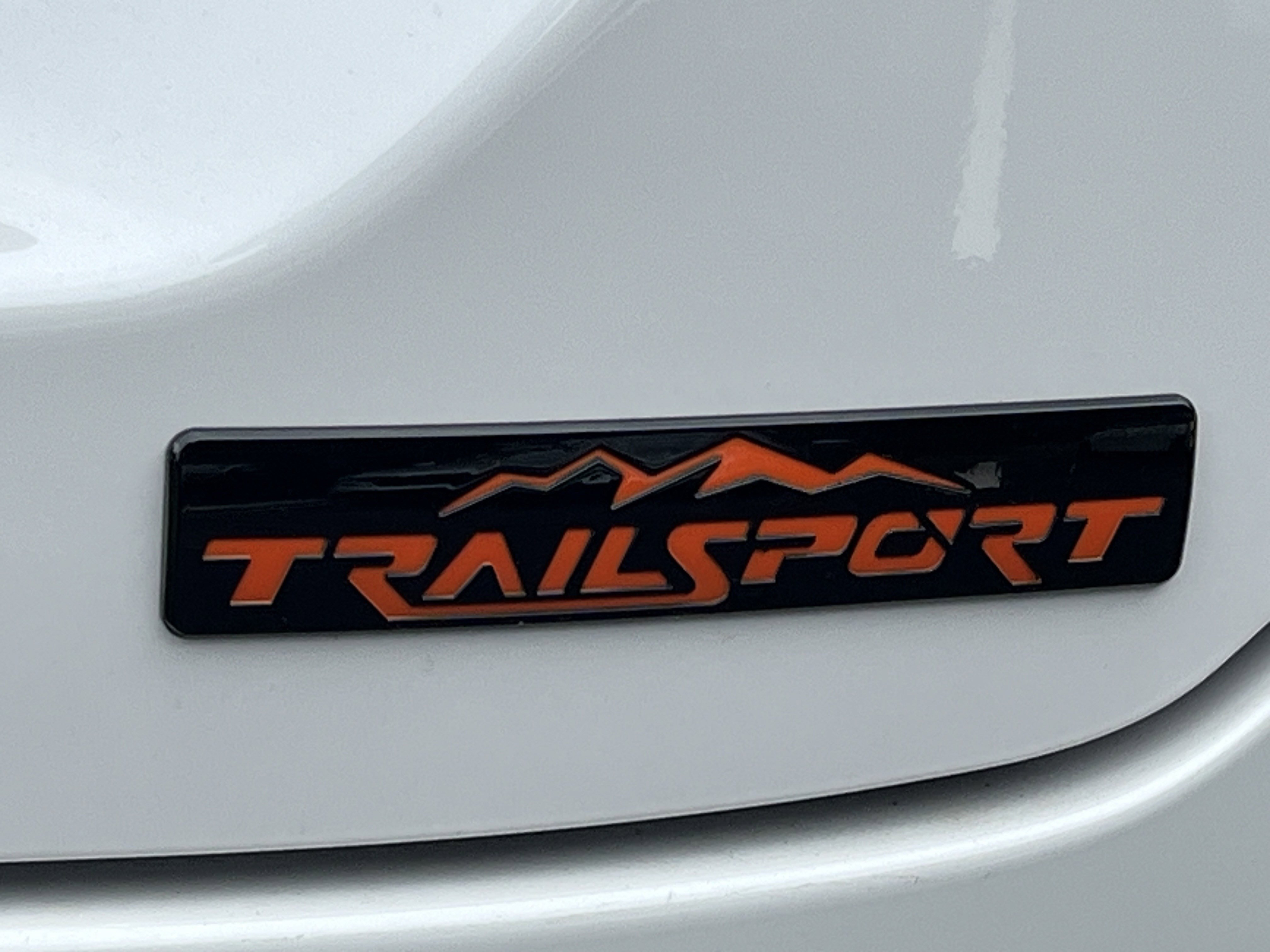 2025 Honda Pilot TrailSport photo 9