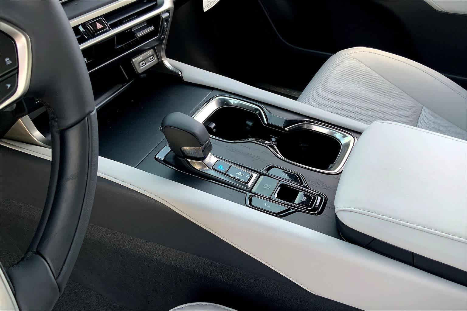 2023 Lexus RX Premium photo 15