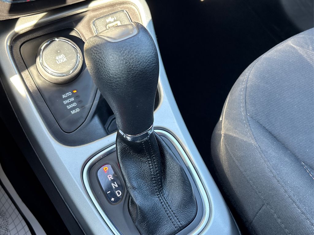 2019 Jeep Compass Sport photo 31