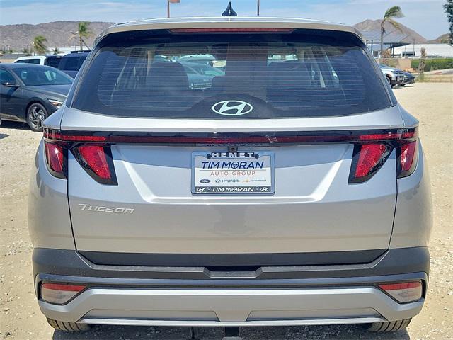 2025 Hyundai Tucson SE photo 21