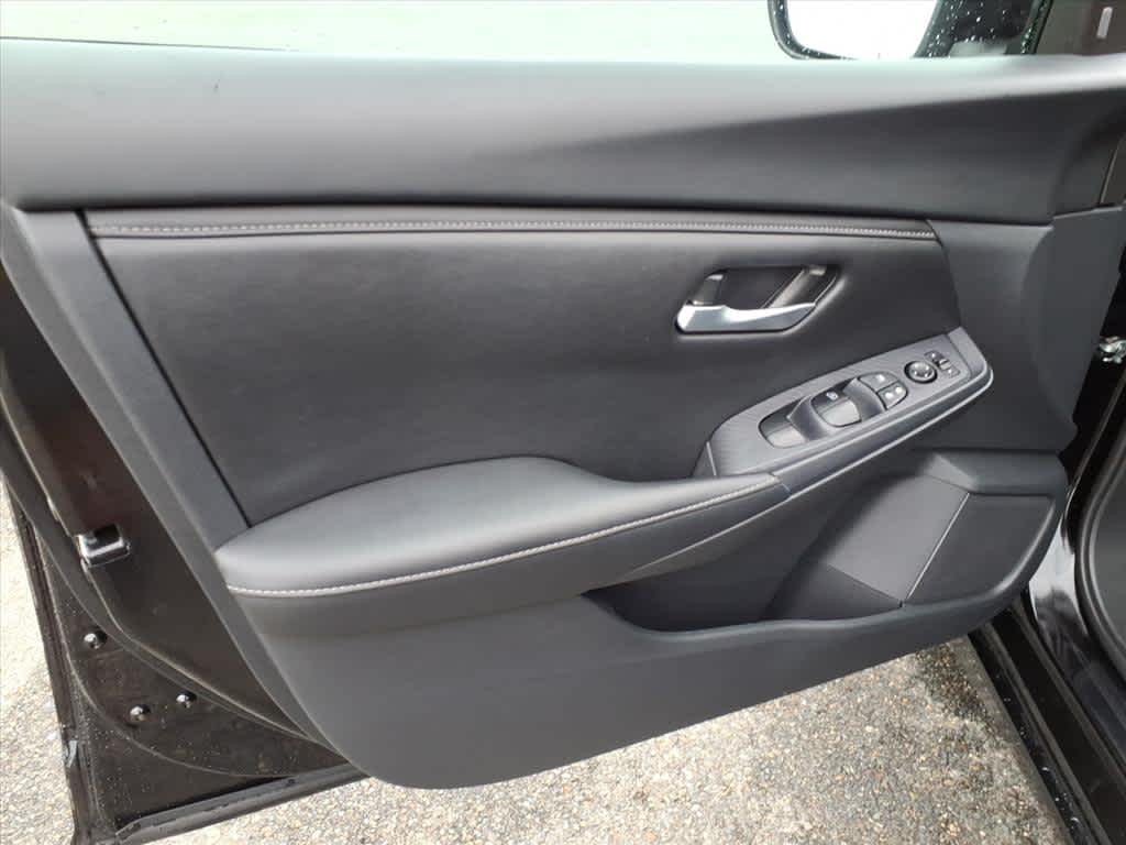 2024 Nissan Sentra SV photo 9