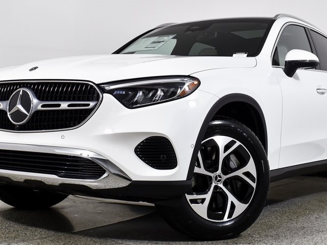 2026 Mercedes Benz GLC 350e 4MATIC photo 3