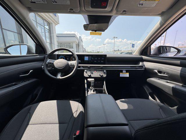 2025 Hyundai Tucson SE photo 26