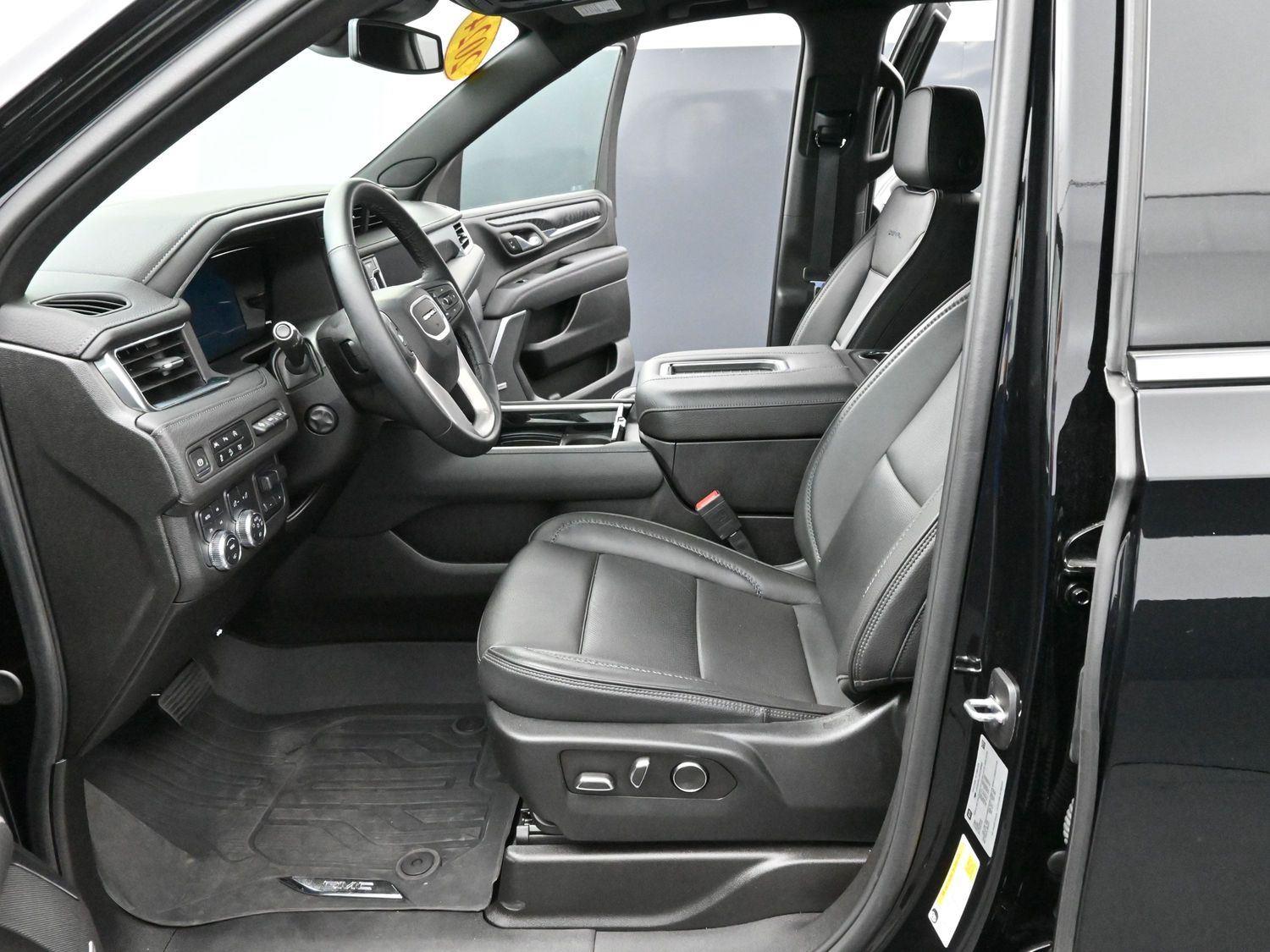 2024 Gmc Yukon Denali photo 13