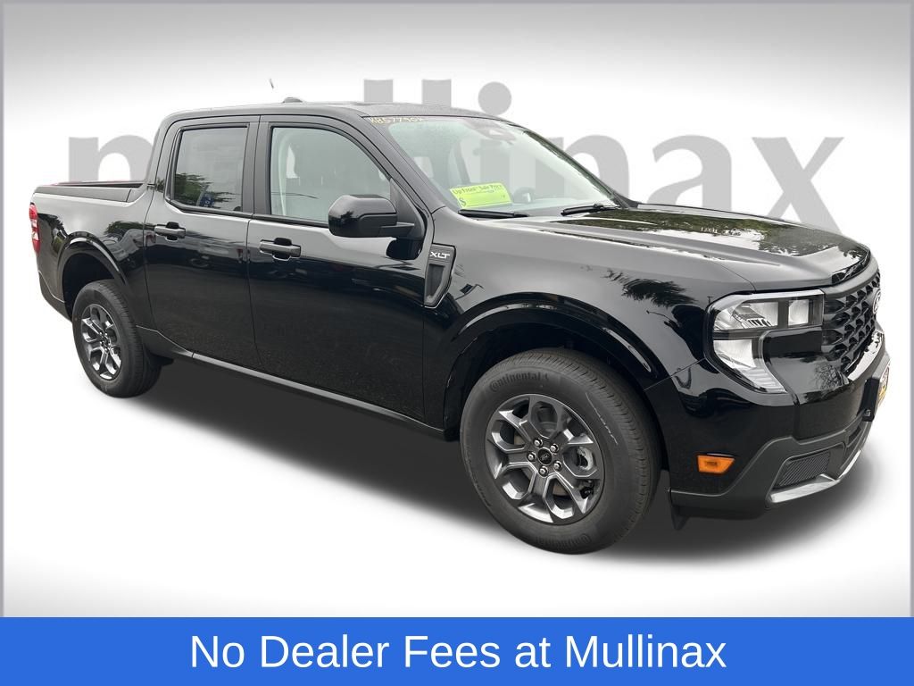 2025 Ford Maverick XLT's photo