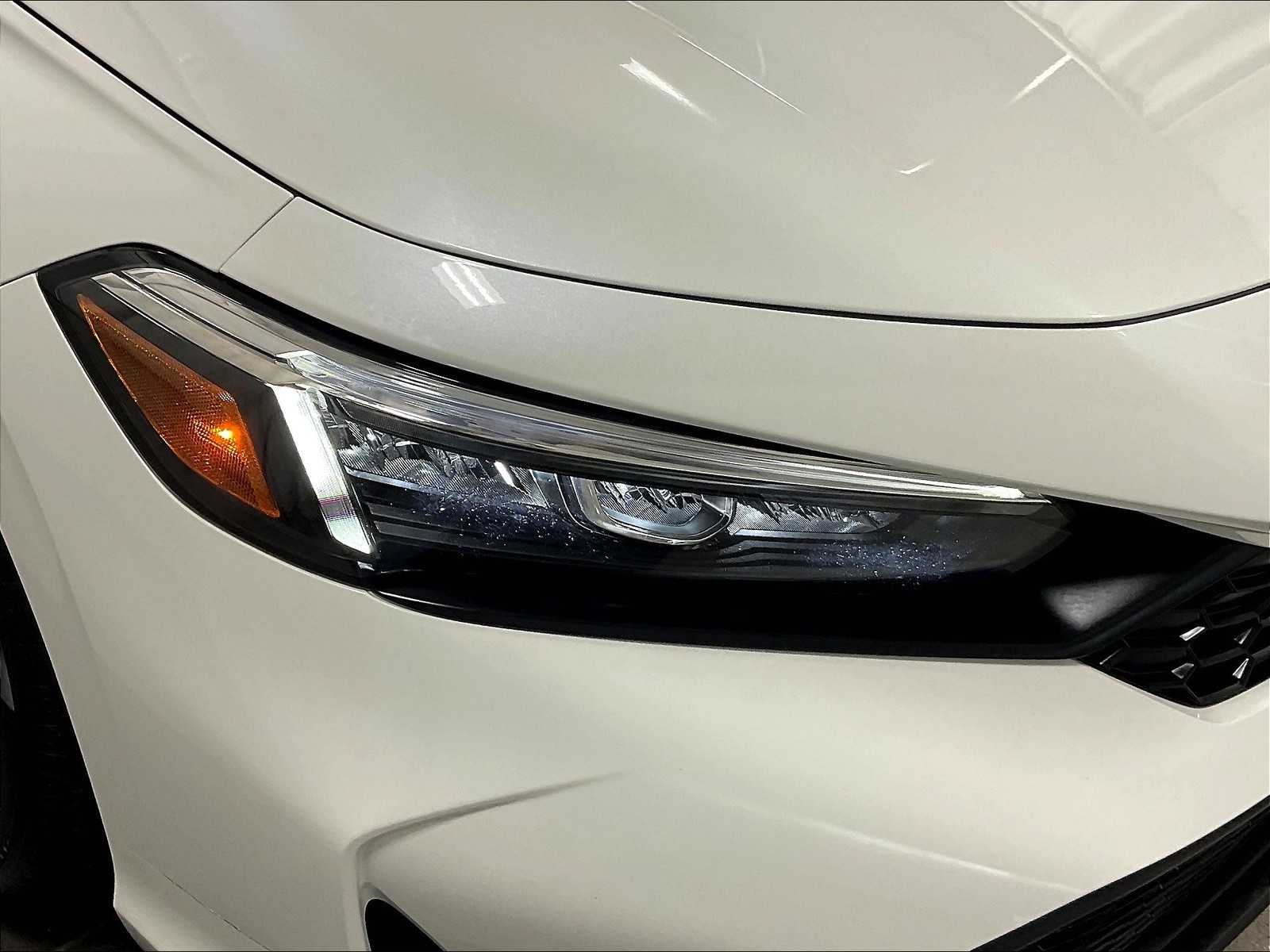 2025 Honda Civic LX photo 31