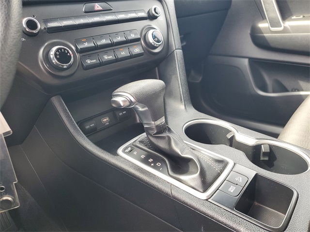 2020 Kia Sportage LX photo 28