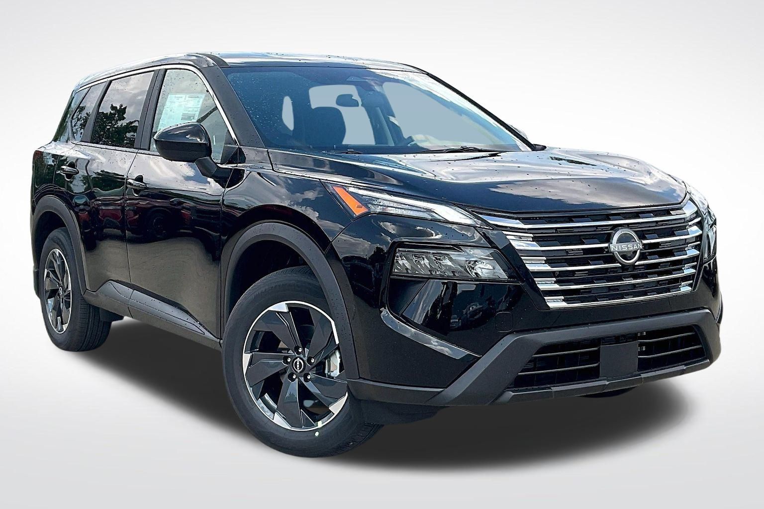2026 Nissan Rogue SV photo 2
