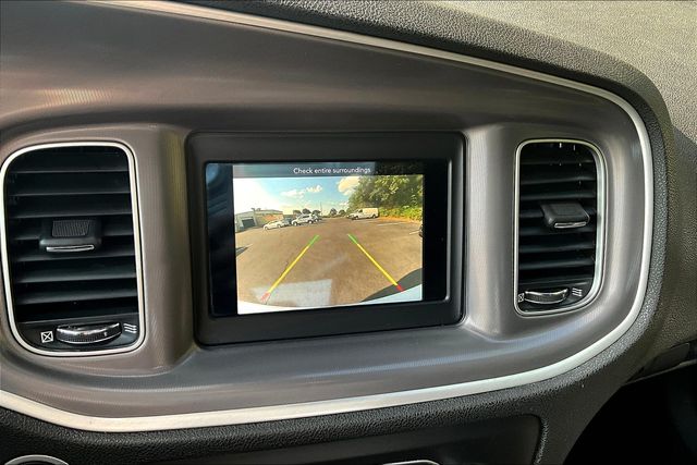 2022 Dodge Charger SXT photo 11