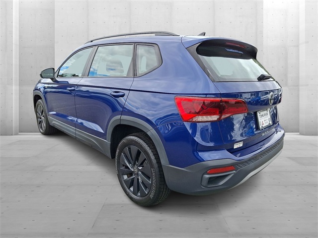 2022 Volkswagen Taos S photo 3