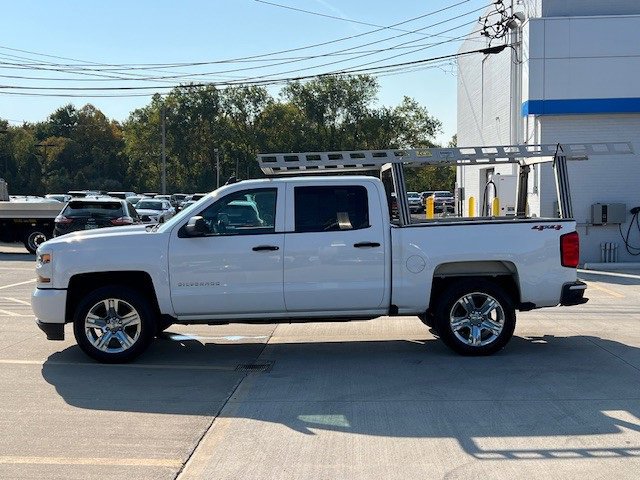 2018 Chevrolet Silverado 1500 Custom photo 7