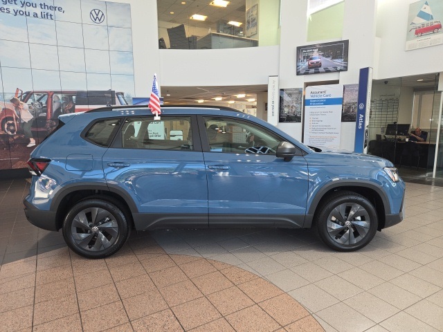 2025 Volkswagen Taos S photo 8