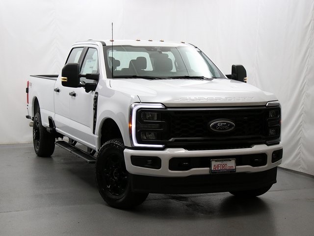 2026 Ford F-350 Base's photo