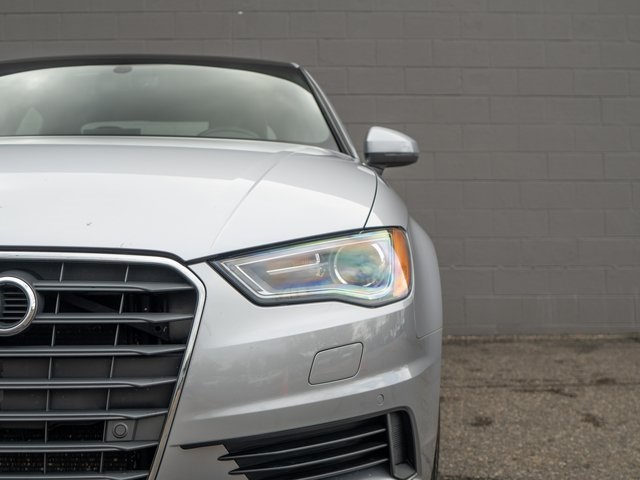 2016 Audi A3 2.0T Premium Plus photo 9