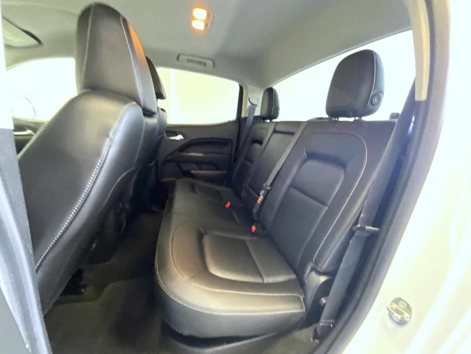 2015 Chevrolet Colorado LT photo 14