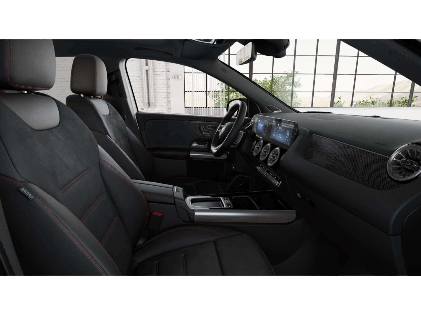 2025 Mercedes Benz GLA 250 photo 4