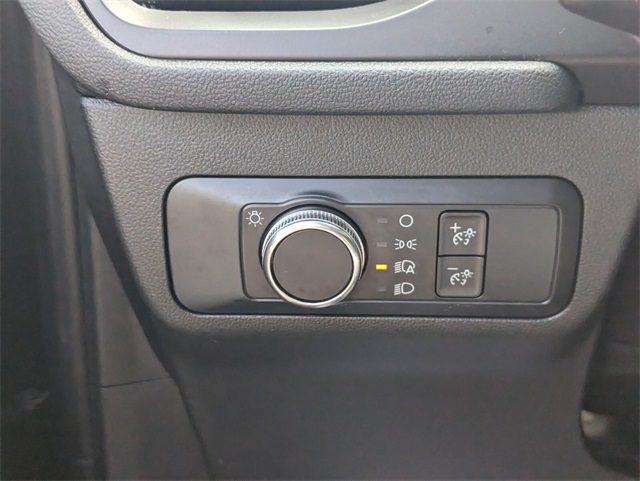2020 Ford Escape SE photo 28
