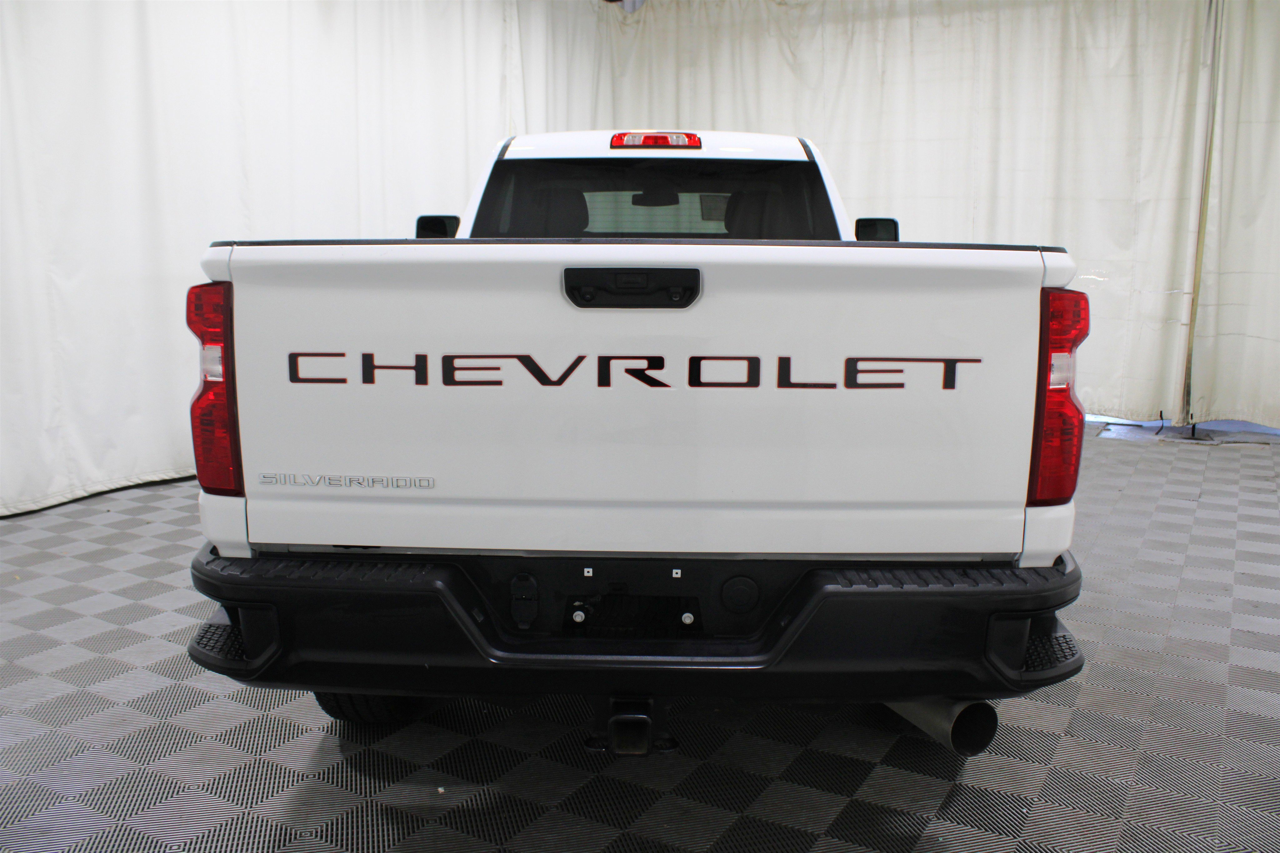 2025 Chevrolet Silverado 3500HD Work Truck photo 2