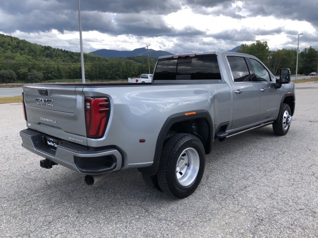 2024 Gmc Sierra 3500 HD Denali Ultimate photo 3