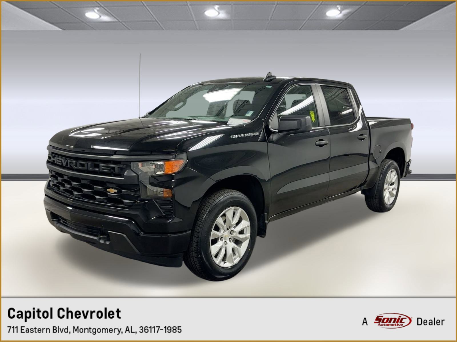 2024 Chevrolet Silverado 1500 Custom's photo