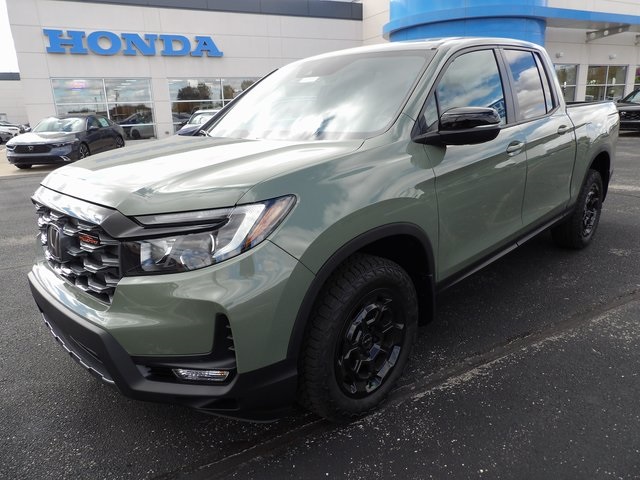 2026 Honda Ridgeline TrailSport photo 3