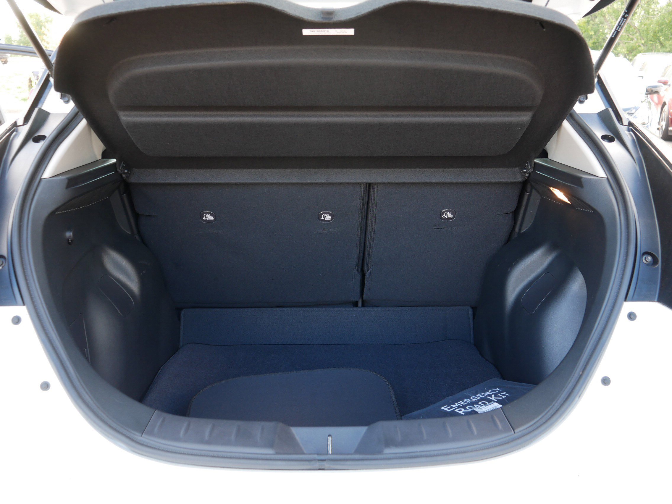 2024 Nissan Leaf SV Plus photo 16