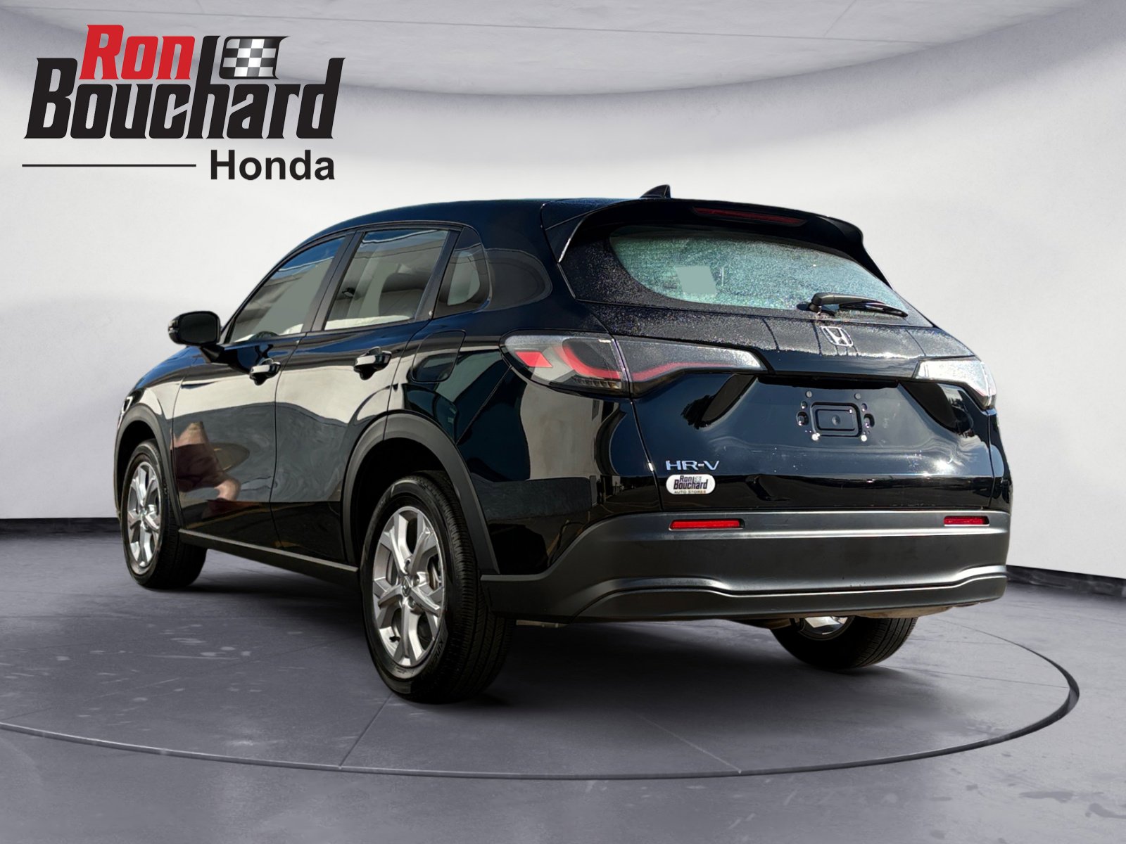 2023 Honda HR-V LX photo 3