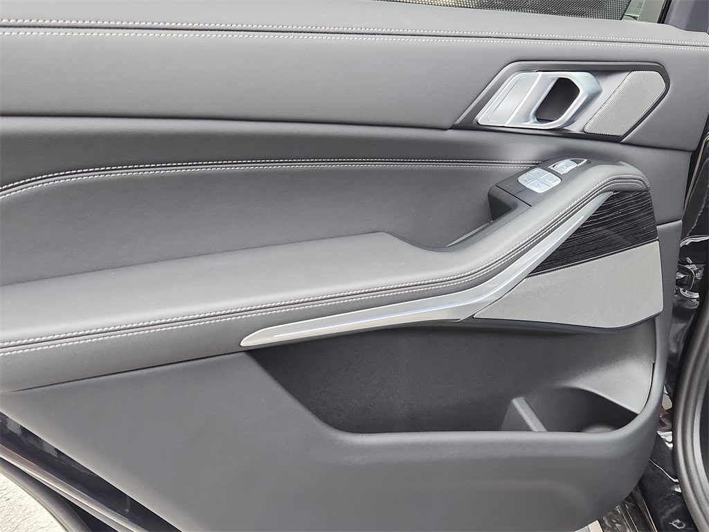 2025 Bmw X7 xDrive40i photo 11