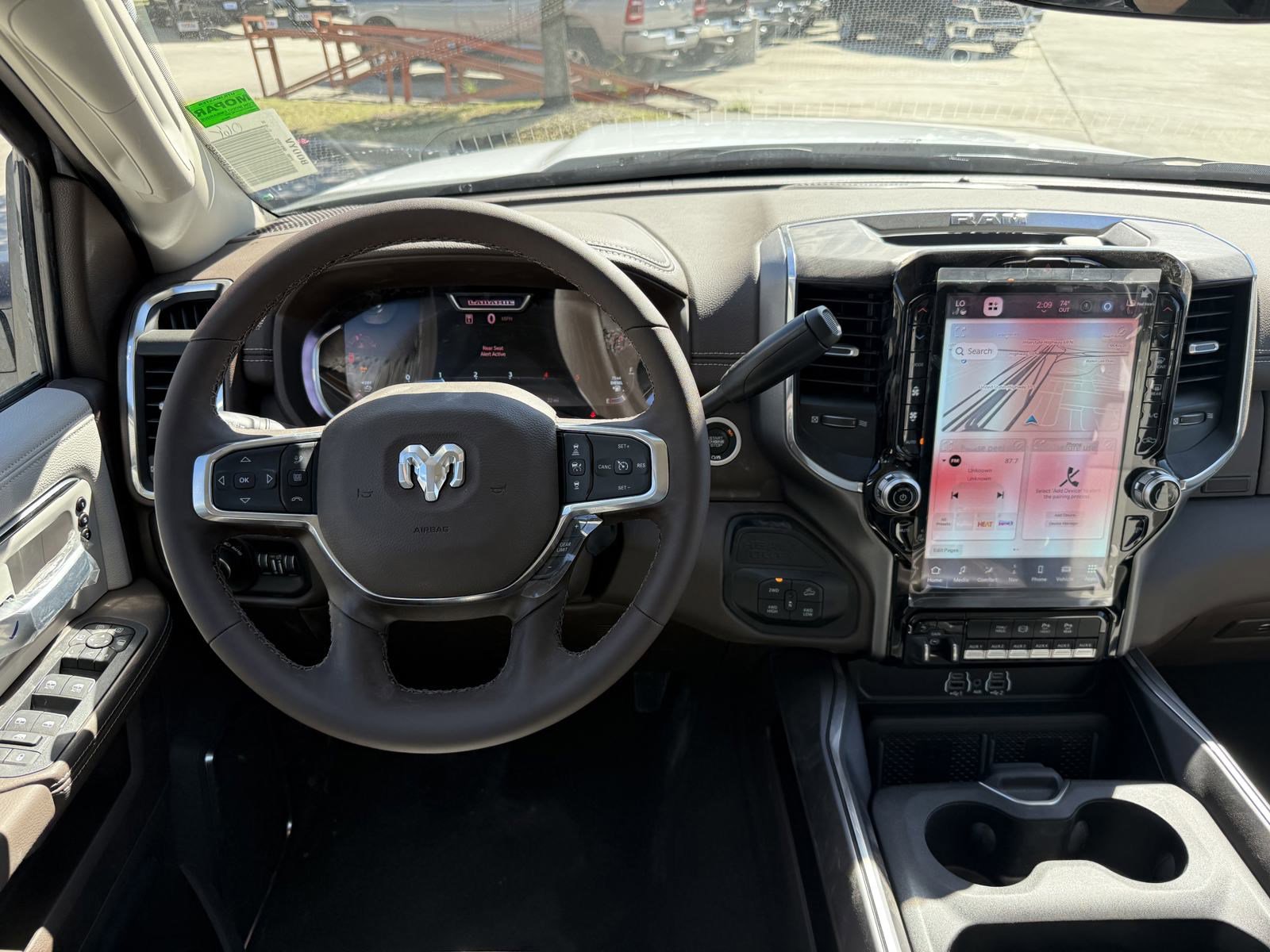 2025 Ram 2500 Laramie photo 9
