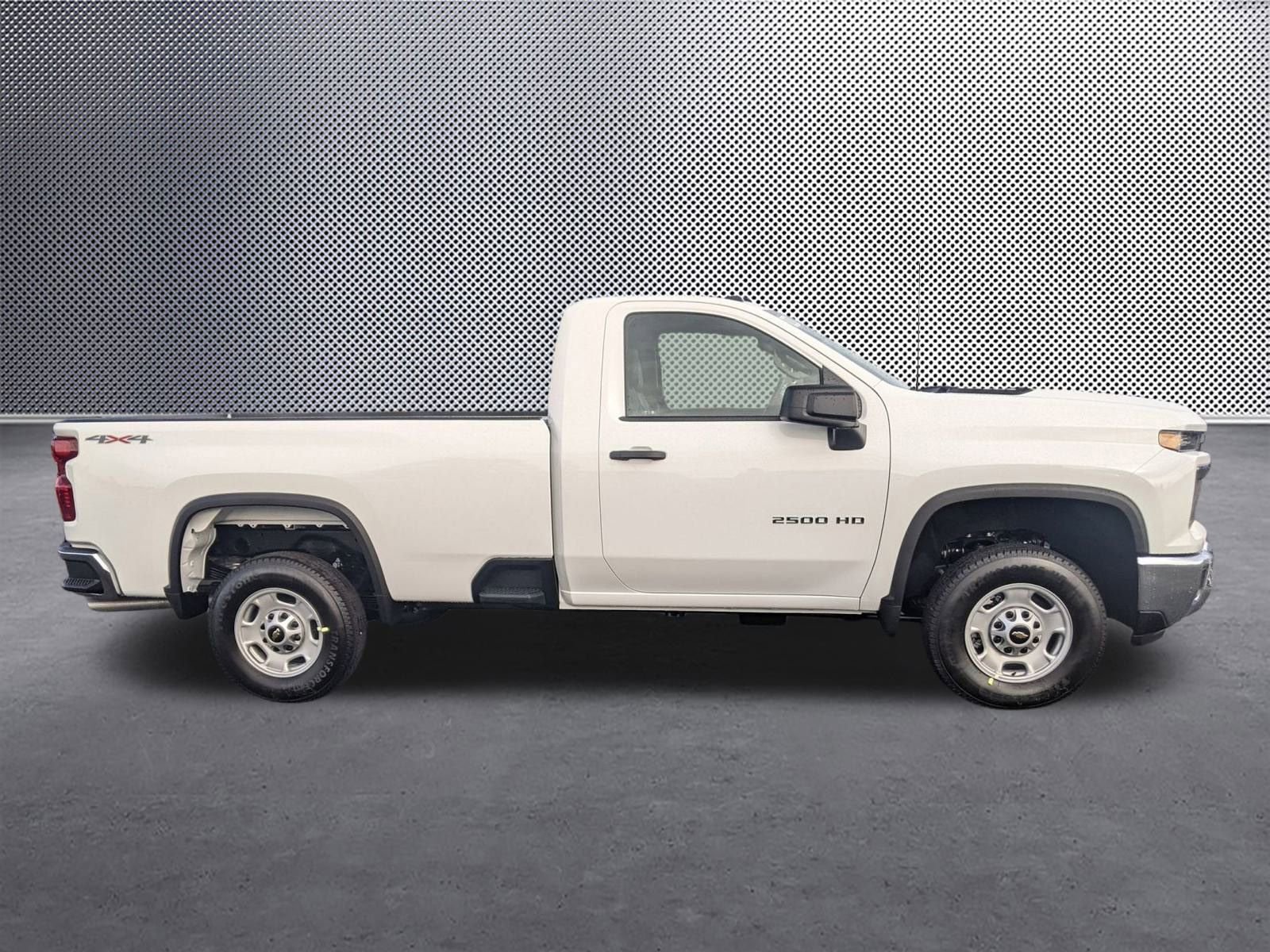 2025 Chevrolet Silverado 2500HD photo 4