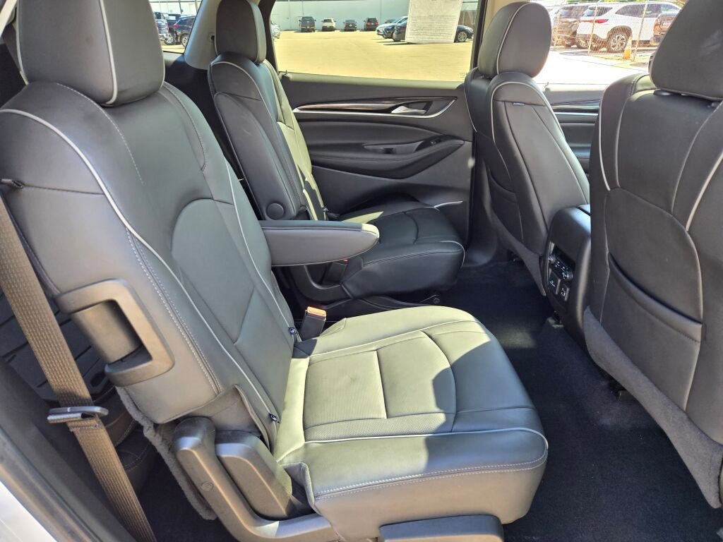 2021 Buick Enclave Avenir photo 5