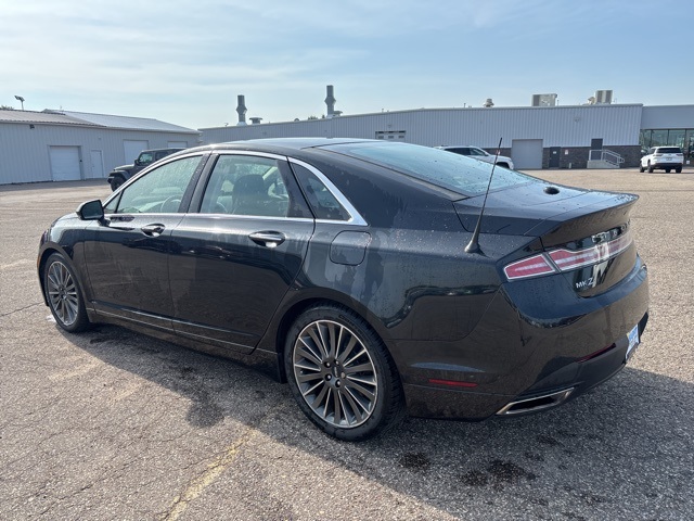 Used 2014 Lincoln MKZ Base with VIN 3LN6L2JK3ER834585 for sale in Rochester, Minnesota