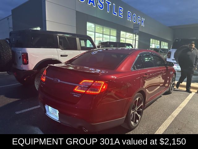 2015 Ford Taurus Limited photo 3