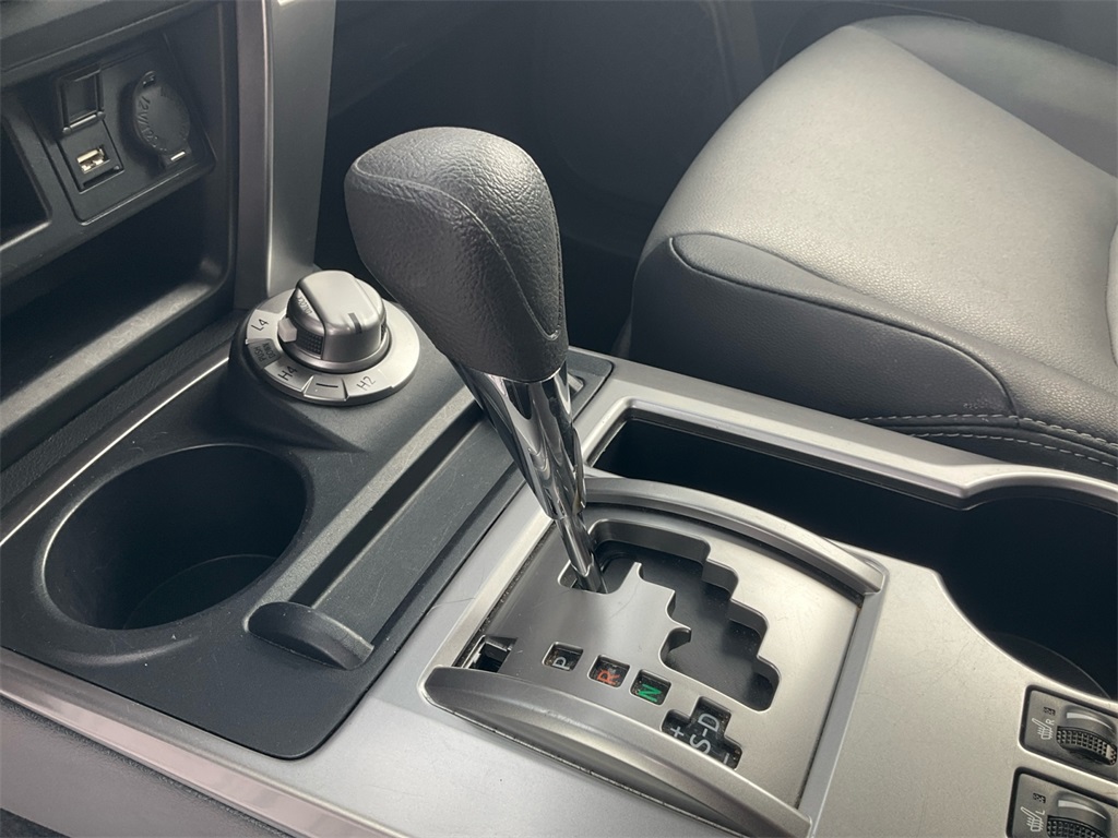 2024 Toyota 4Runner SR5 Premium photo 27