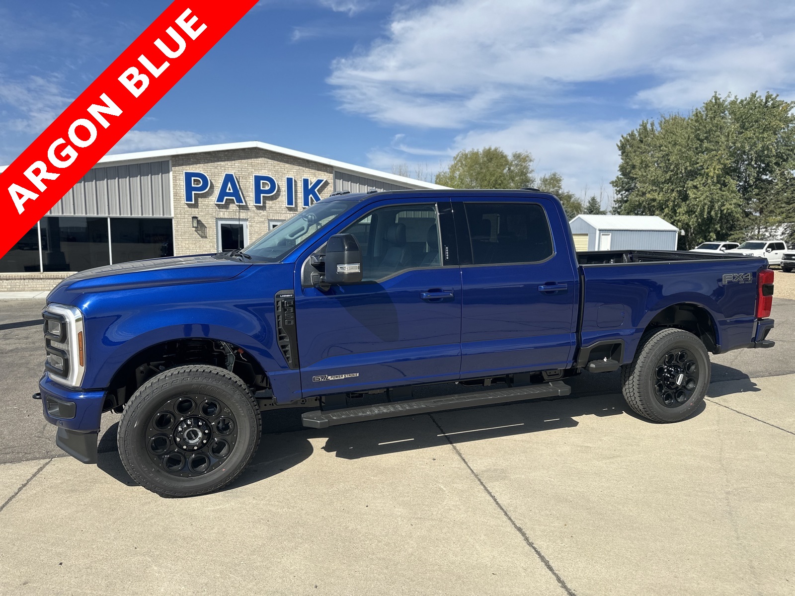 2026 Ford F-350 Super Duty Lariat's photo